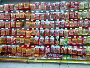 休閑食品與日用百貨 北京劉美娟商店的綜合生活服務(wù)